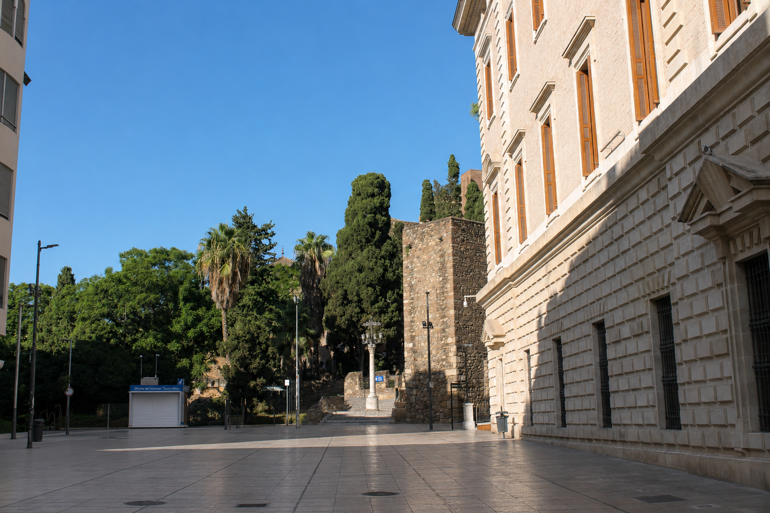 Málaga – Gibralfaro, Stadt, La Malagueta und Mittelmeer – Foto 4