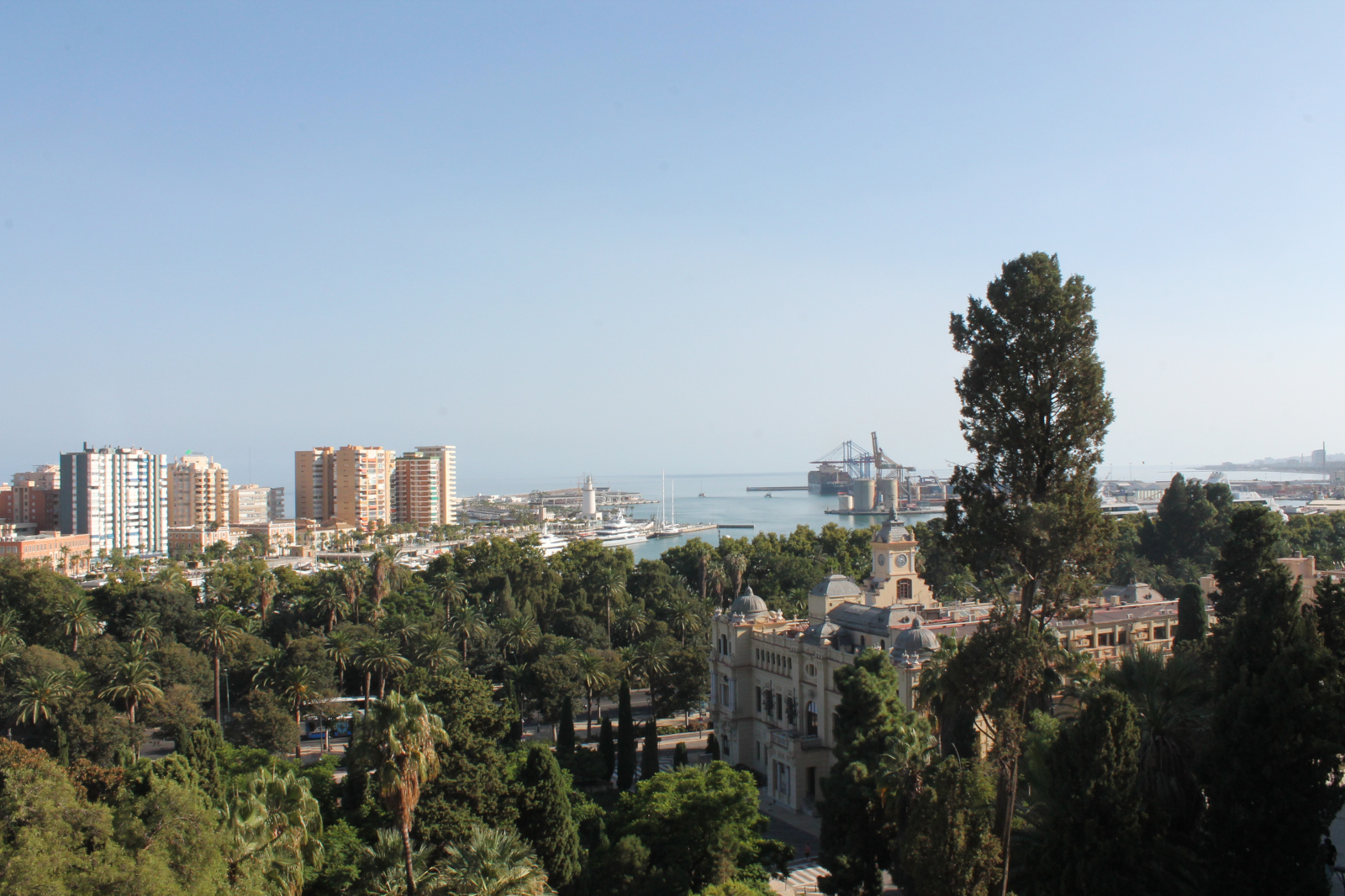 Málaga – Gibralfaro, Stadt, La Malagueta und Mittelmeer – Foto 8