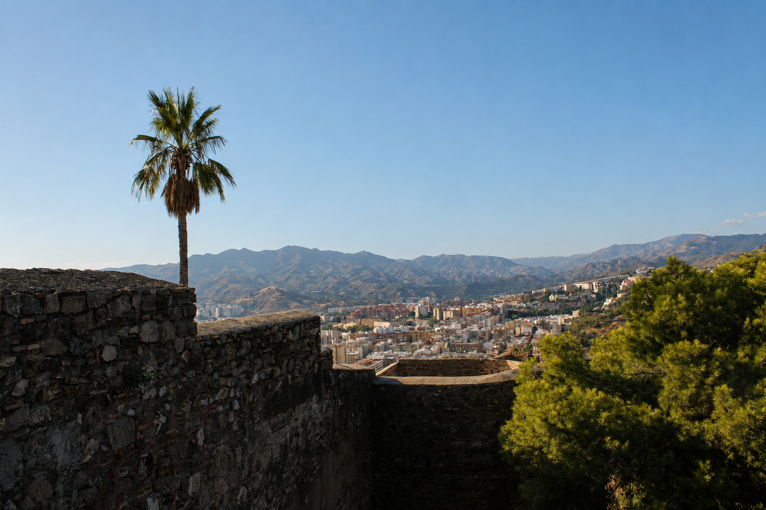 Málaga – Gibralfaro, Stadt, La Malagueta und Mittelmeer – Foto 39